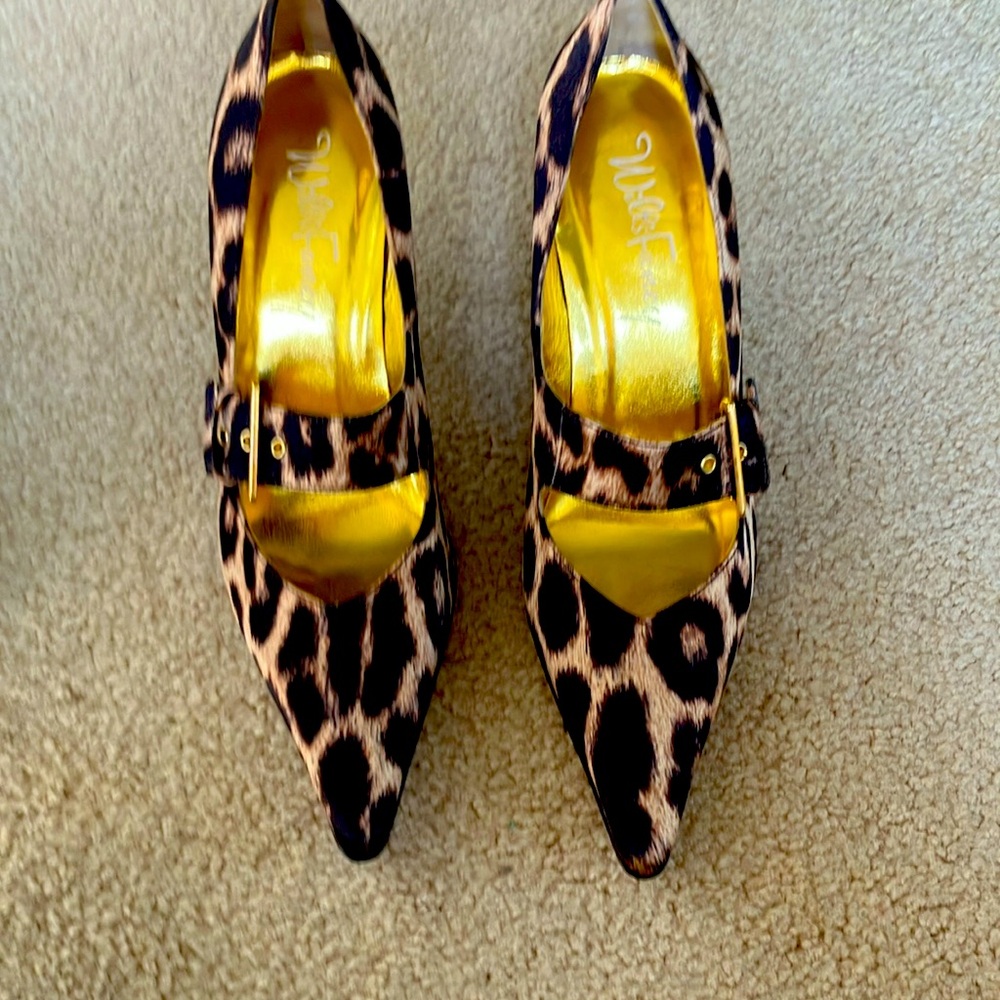 Leopard print pointed toe SATIN fabric Mary Jane’s.  NWT